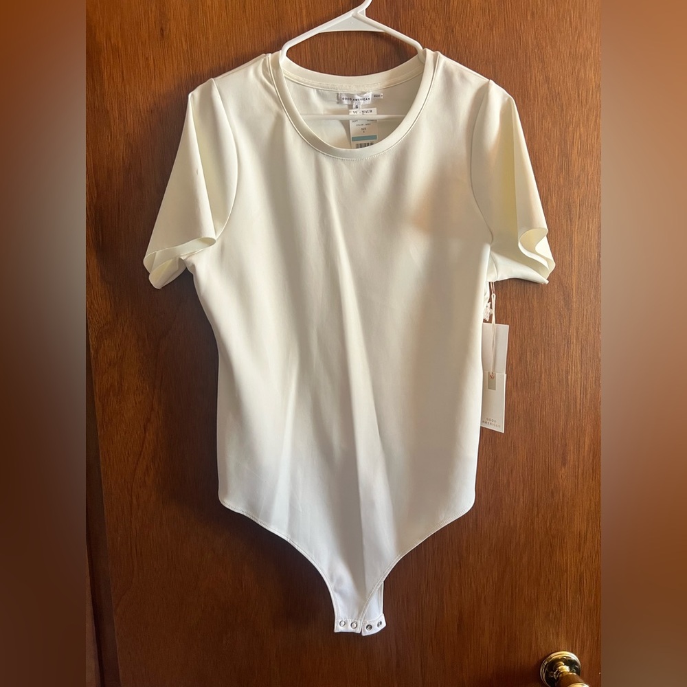 Good American body suit. Cream